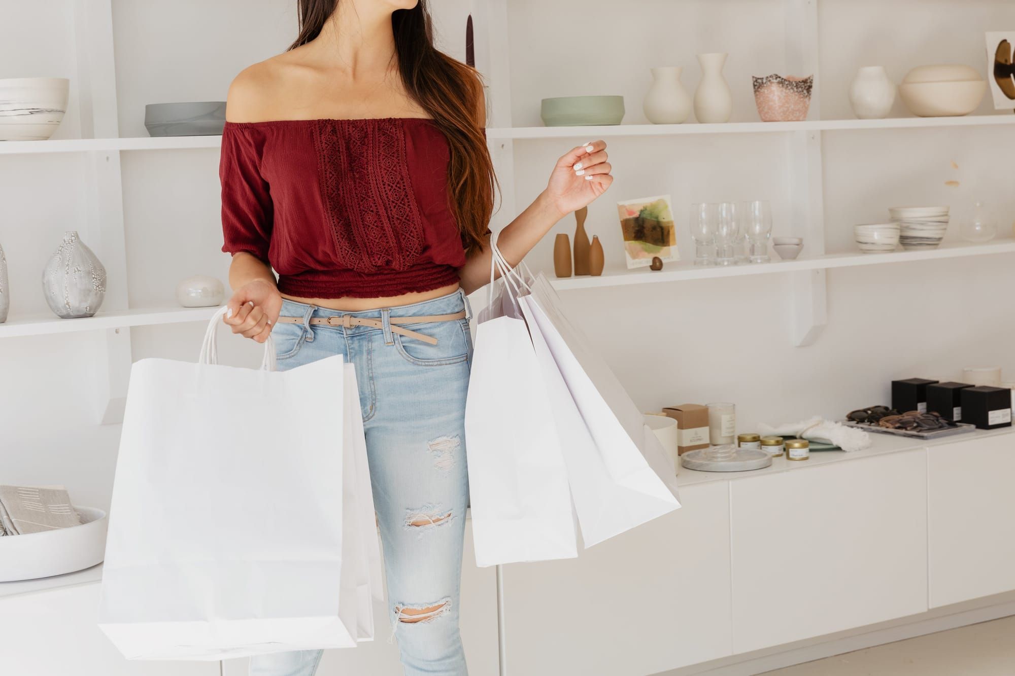 Holiday Marketing Tactics: Your Retailer's Guide to a Profitable Season