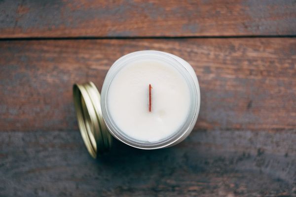 Troubleshooting Common Candle Making Problems: Tunneling, Frosting, and More