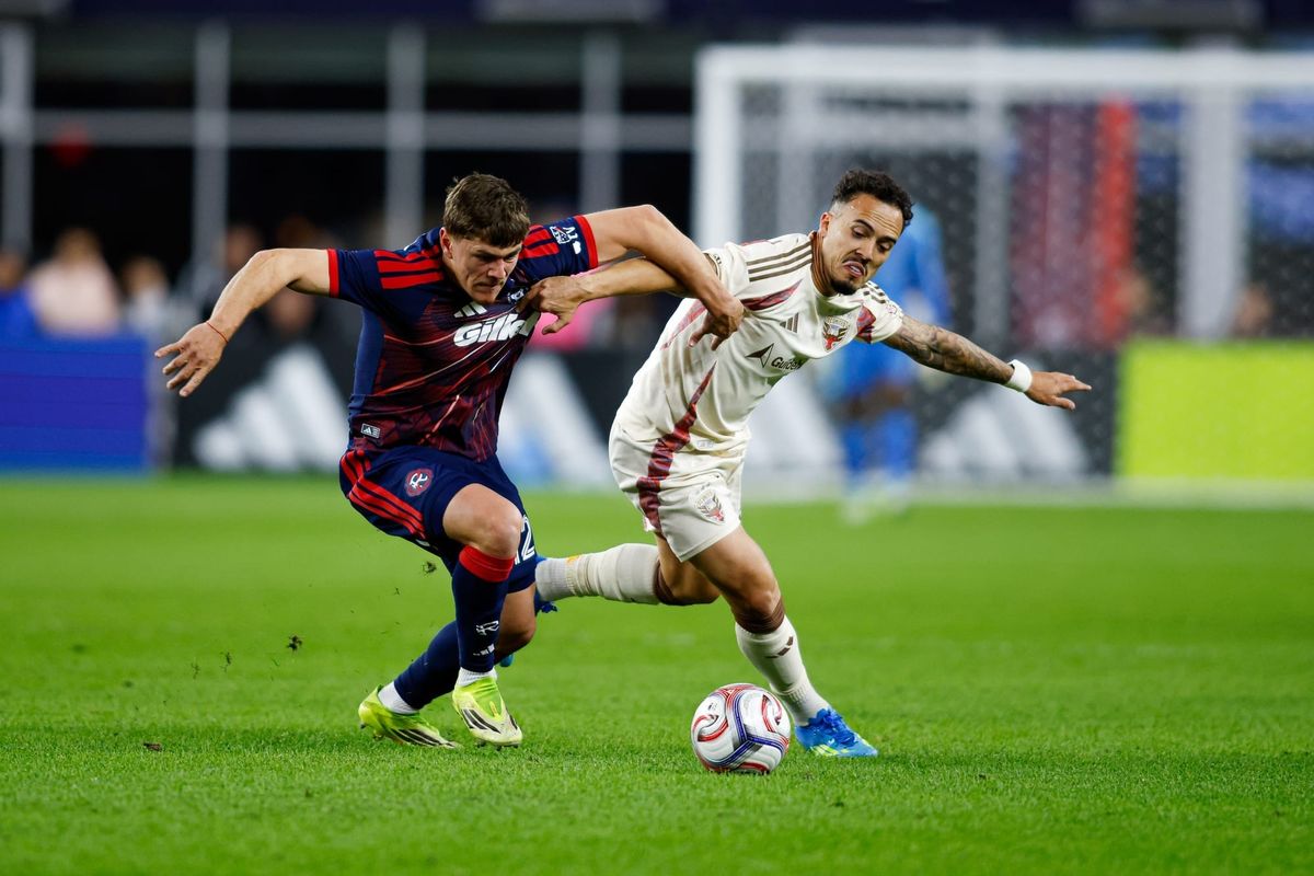 D.C. United find that taking a step isn't enough in New England Revolution loss: Analysis and reactions