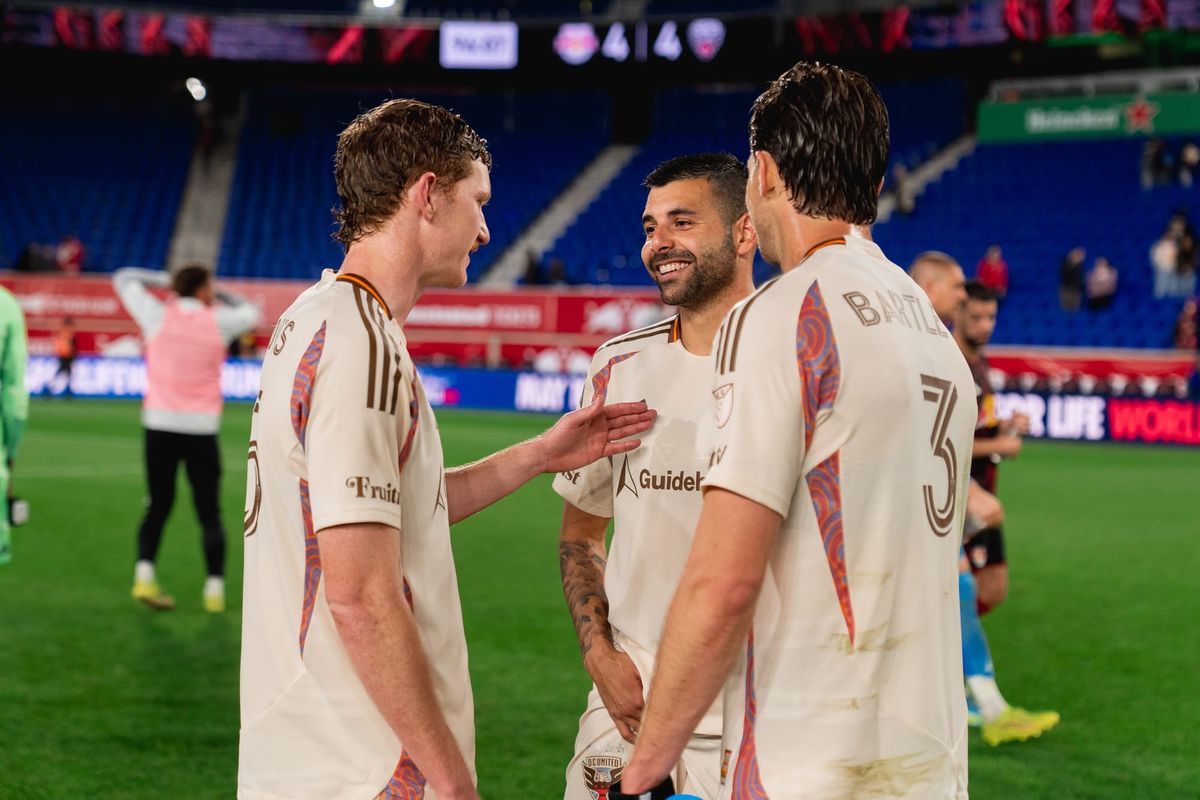 D.C. United, New York Red Bulls produce unhinged 4-4 Atlantic Cup classic: Match report