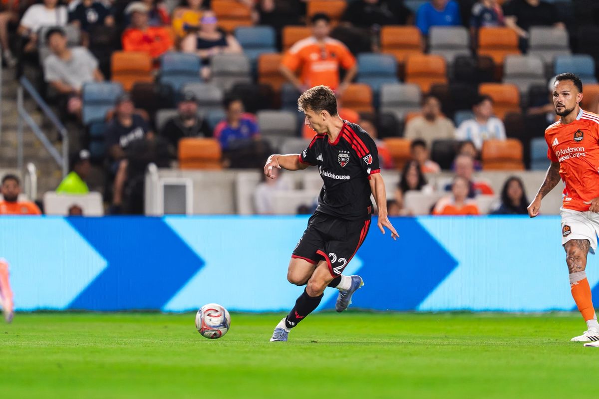 Ordaz, Dozzell debuts help D.C. United claim 'good point' in Houston: Analysis and reactions