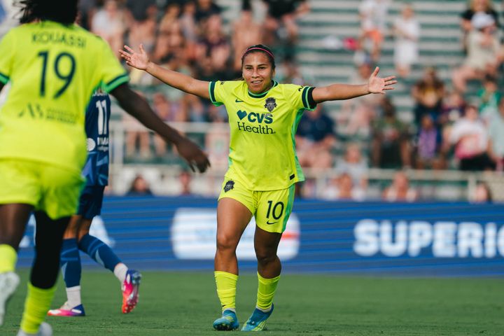 Leicy Santos celebrates her goal for the Washington Spirit in their win over the North Carolina Courage.