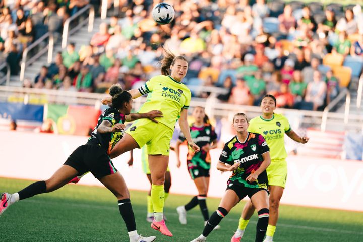 Tara Rudd heads in the Washington Spirit's first goal against the Boston Legacy.