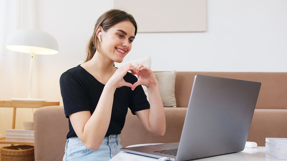 How to Improve Spoken English Quickly – 3 Actionable Steps