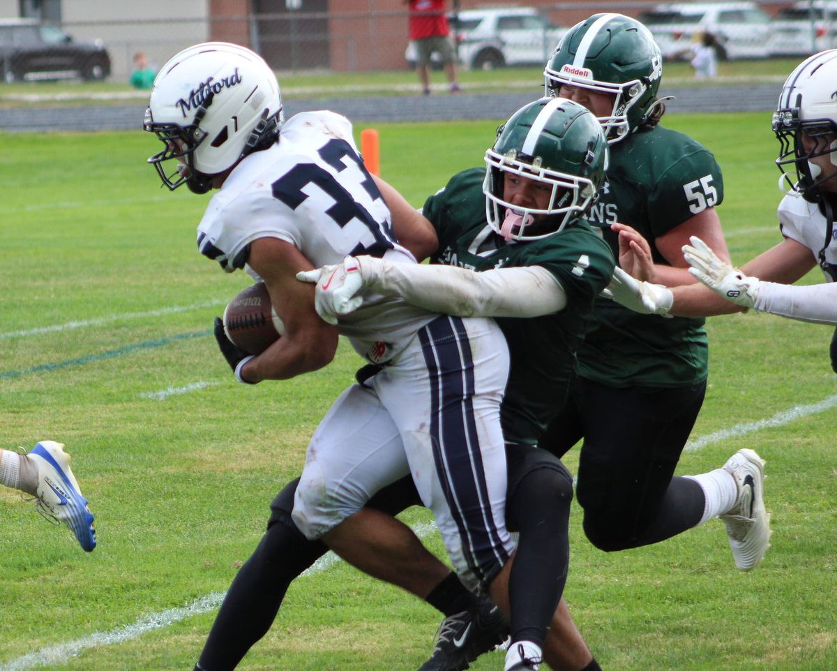 Hill, Milford run to win over Pembroke in D2 football opener