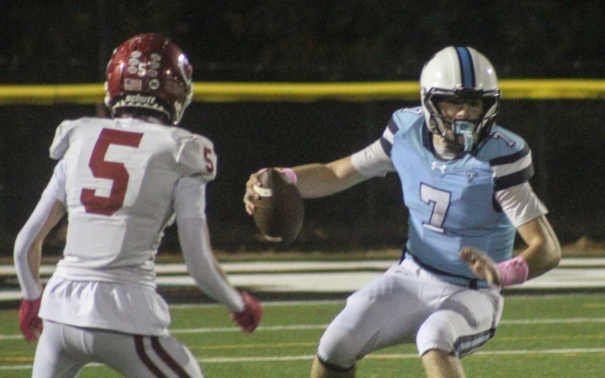 Concord football starts fast, makes big play late to beat Nashua North