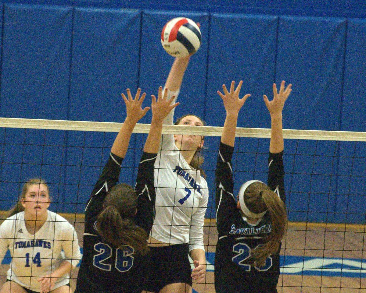 Hollis Brookline girls volleyball snaps Merrimack's win streak at 31 (video)