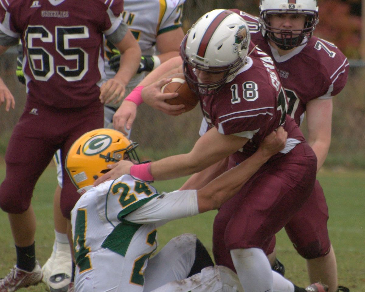 The Weekend Kickoff: Division I football playoffs a contrast in styles