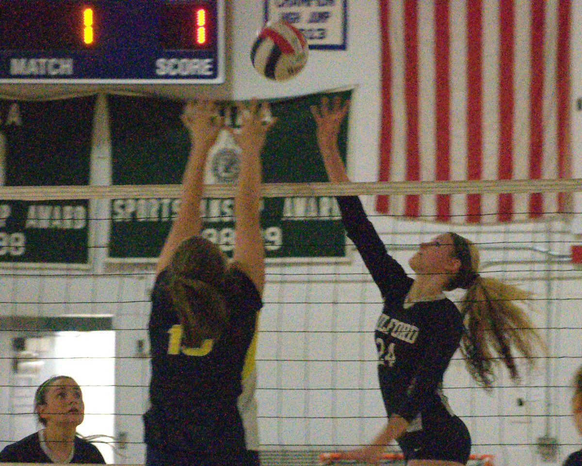 Playoff Roundup: Girls volleyball