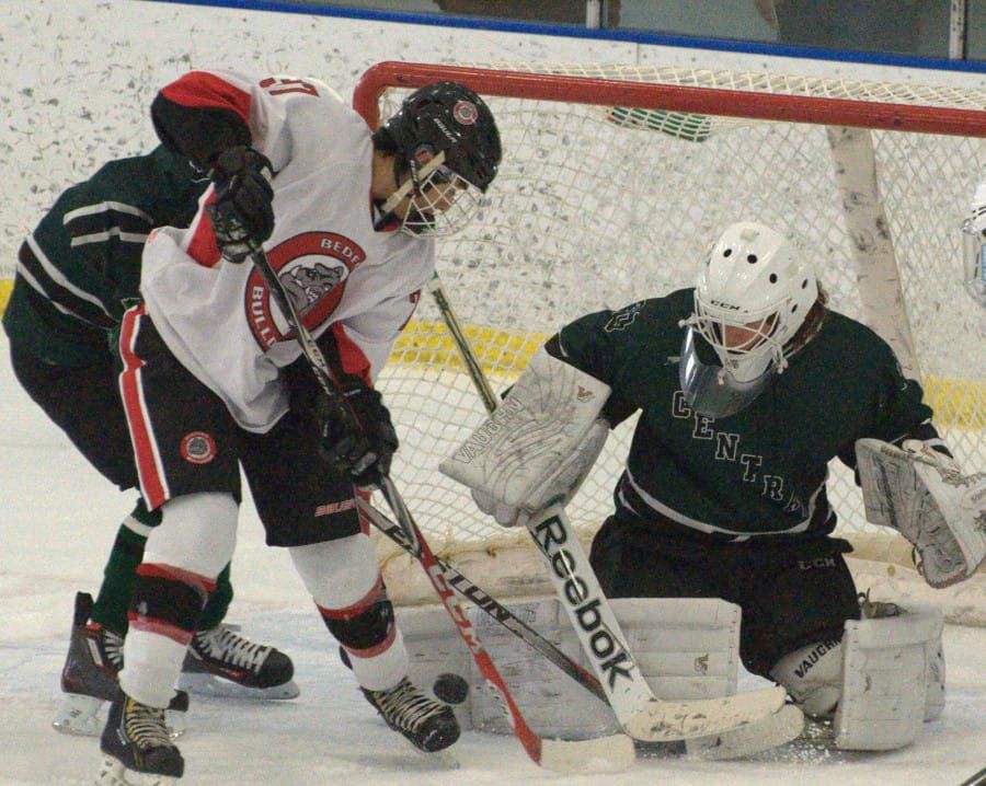 Bedford hockey shuts out Manchester Central to open tourney