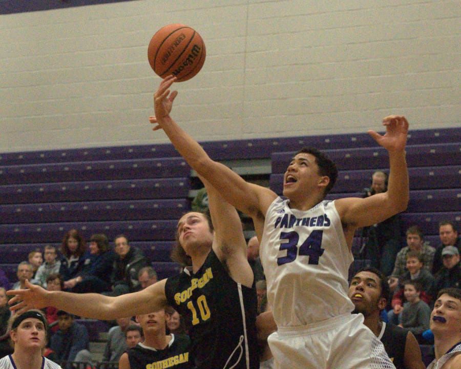 Nashua South boys basketball hangs on to beat Souhegan