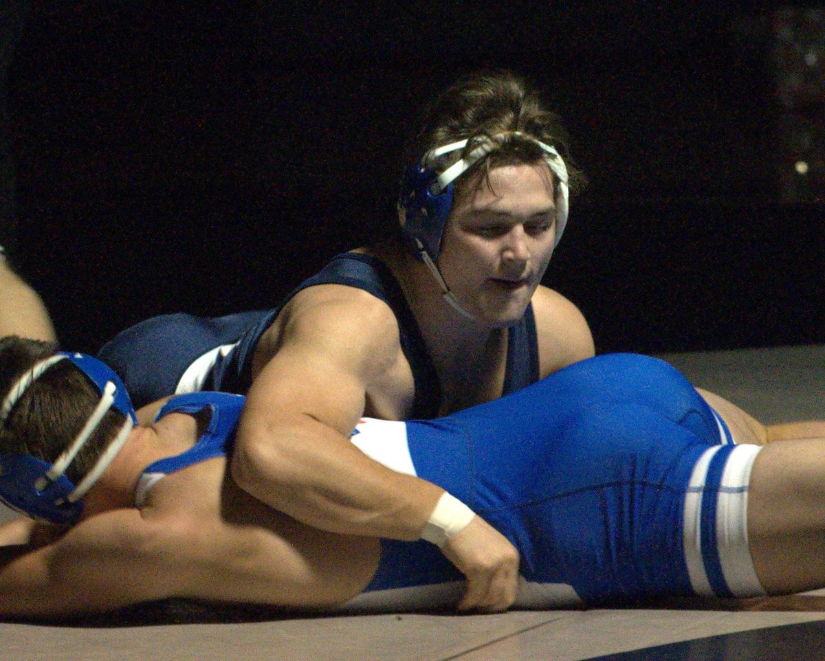 Wrestling Roundup: Timberlane gets two wins