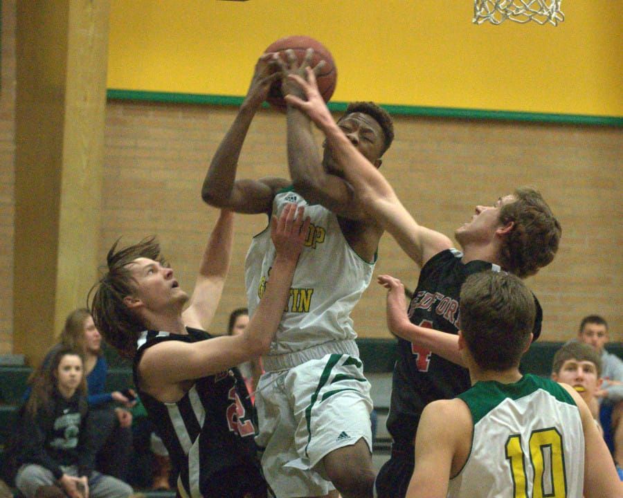 Bedford boys basketball hangs on to beat Bishop Guertin (video)