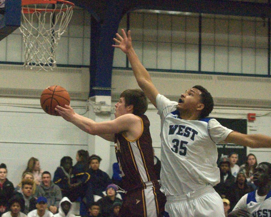 Playoff Roundup: Division II boys basketball