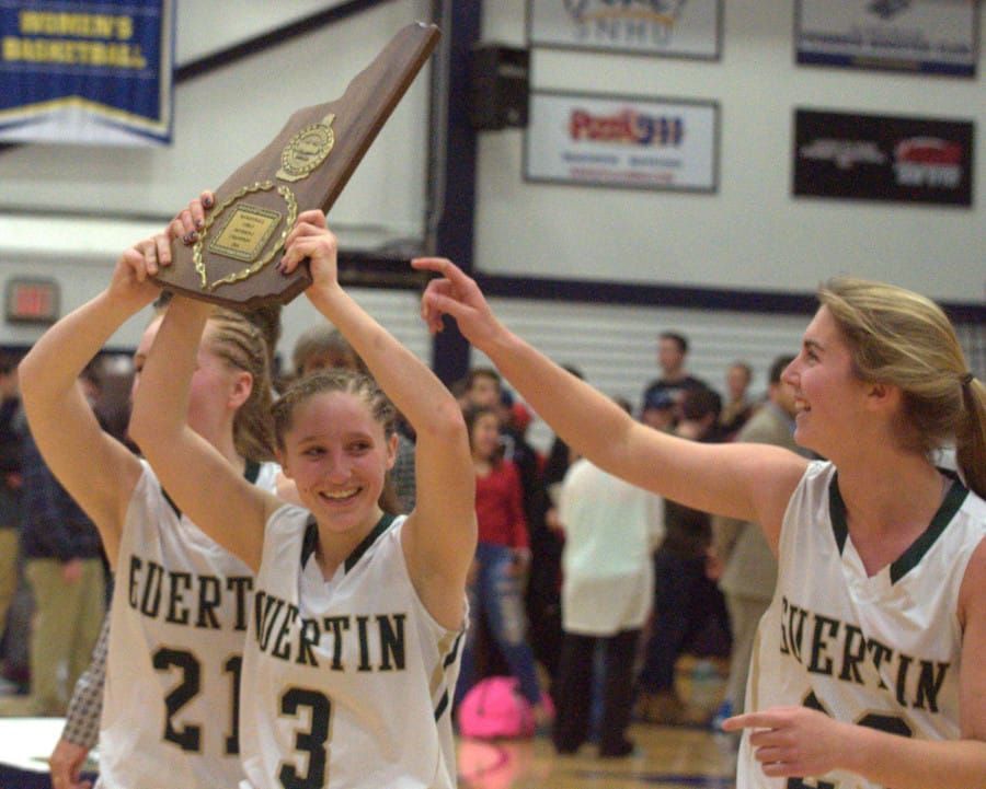 Bishop Guertin girls basketball knocks off Bedford to win D1 championship (video)