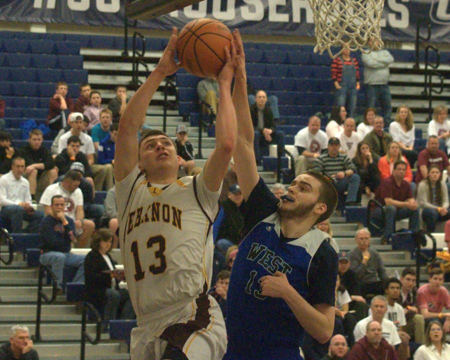 Division II boys basketball preview