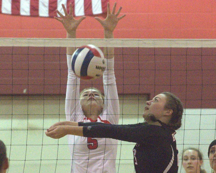 Bedford girls volleyball holds off Pinkerton for win
