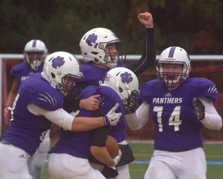 Nashua South football rallies to beat Dover, clinch D1 playoff spot