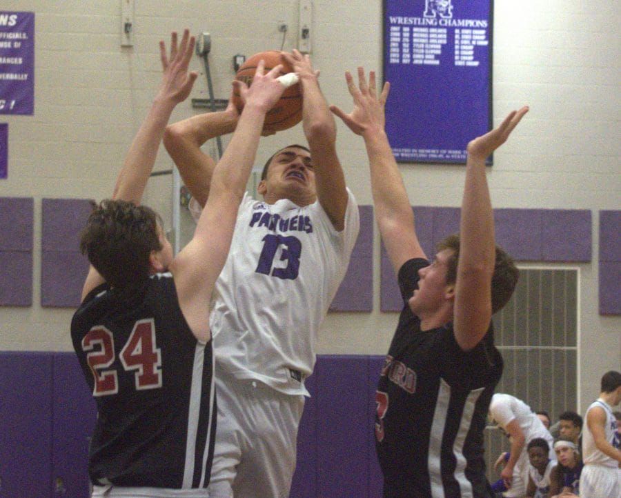 Bedford boys basketball rallies in final minutes to beat Nashua South