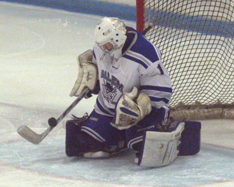 McGinn, Capsalis lead Salem boys hockey to win, end Concord’s streak
