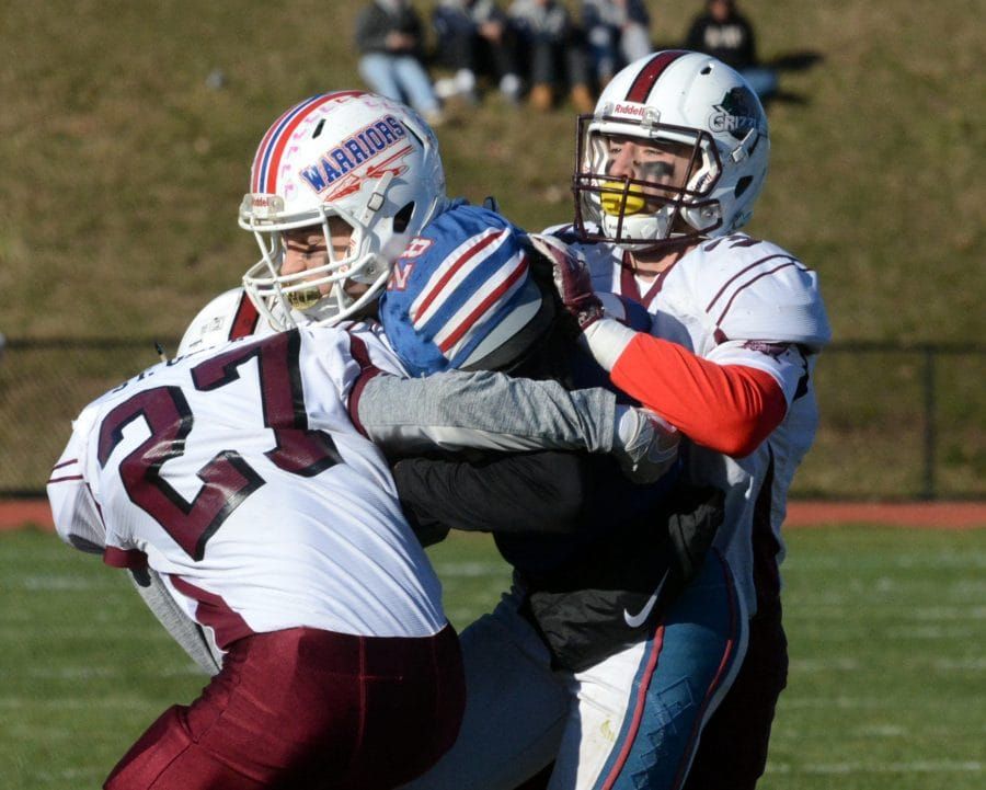 Defense leads the way as Winnacunnet football beats Goffstown to reach D1 final (video)