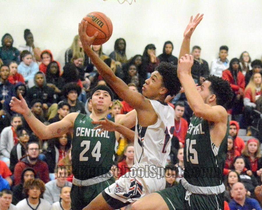 All hands on deck in Manchester Central boys basketball’s win over Manchester Memorial