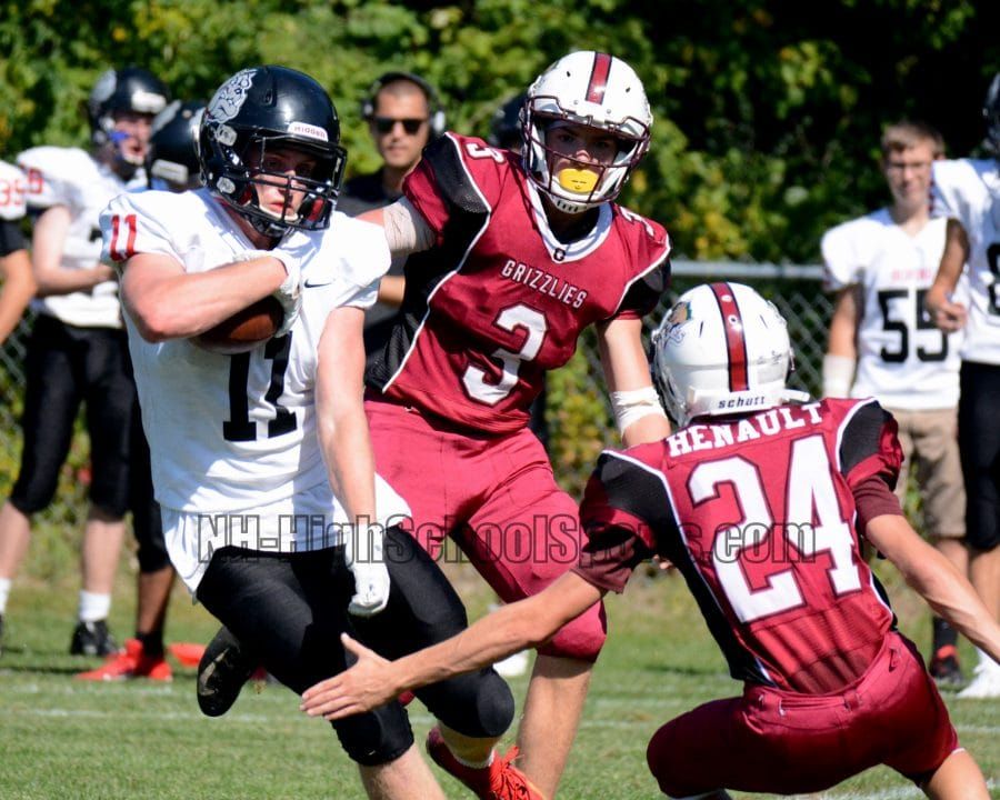 Bedford football puts it together on offense to beat Goffstown (video)