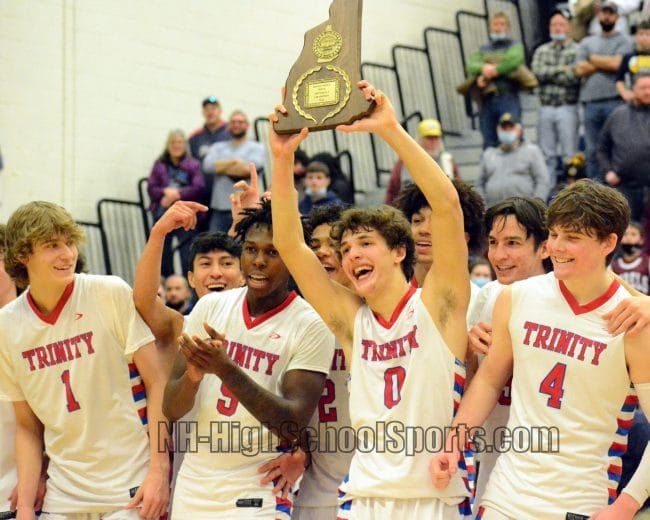 Trinity boys basketball holds off Goffstown to win first D1 title since 2013 (video)