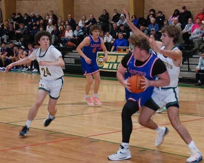 Londonderry boys basketball squeaks by Bishop Guertin for 1st win