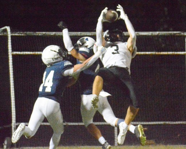 Bedford football picks up where it left off with win over Nashua North (video)