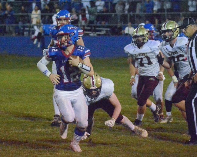 Londondery football bounces back with thumping of Alvirne