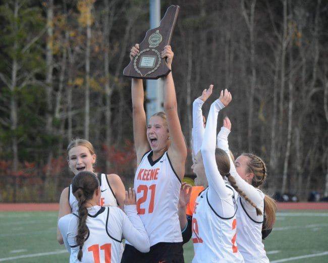 Keene holds off Dover to win D1 field hockey title, first in program history (video)