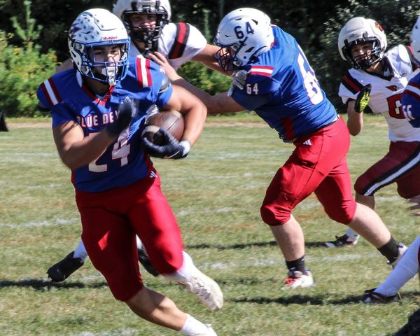 Epping-Newmarket football overcomes emotion to pull away from Stevens