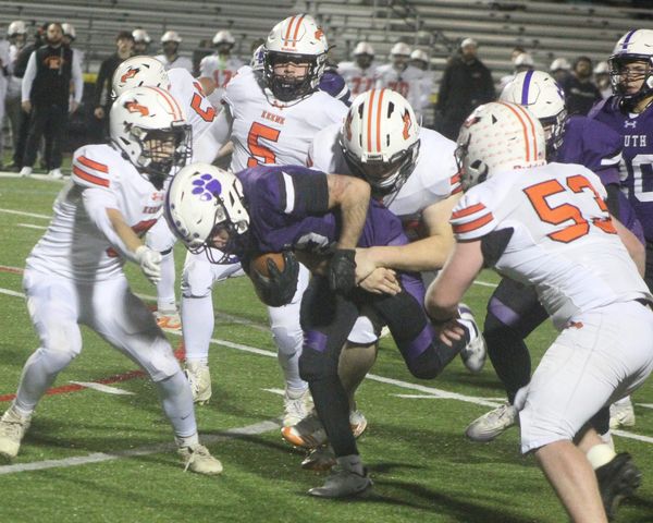 Nashua South football keeps playoff hopes alive with win over Keene