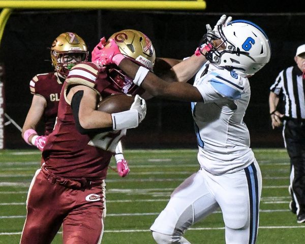 Portsmouth-Oyster River football rallies in 4th quarter to beat Nashua North (video)