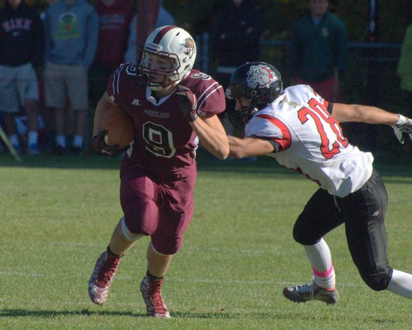The Season: Goffstown High School Football (2015), Episode 8