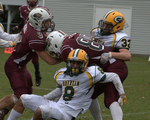 The Season: Goffstown High School Football (2015), Episode 11