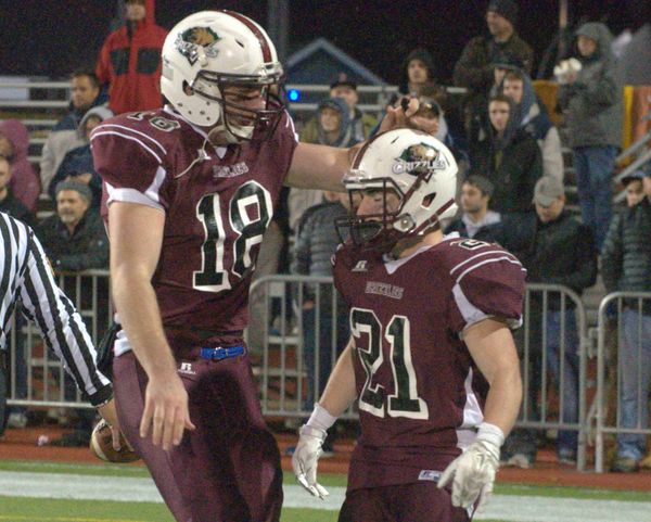 The Season: Goffstown High School Football (2015), Episode 14