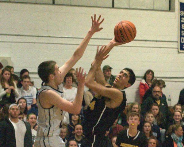 Milford boys basketball powers past Souhegan