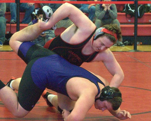 Campbell sneaks past Plymouth to win Division III wrestling title