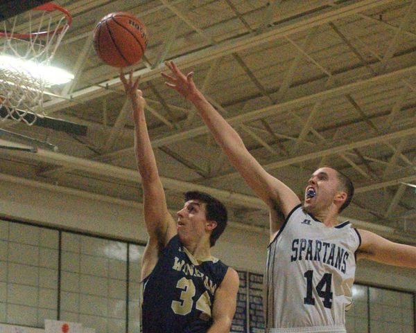 Milford boys basketball beats Windham for 10th win (video)