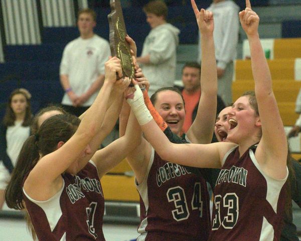 Goffstown girls basketball beats Hanover to win D2 championship (video)