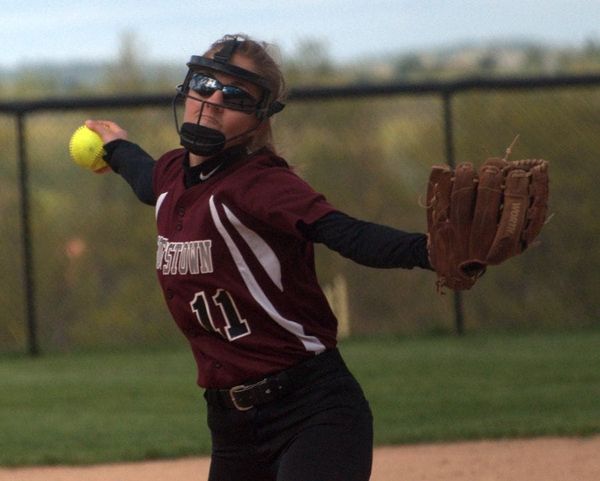 The Season: Goffstown High School Softball, Episode 8 (2016)