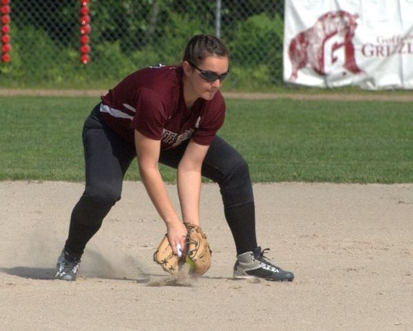 The Season: Goffstown High School Softball, Episode 10 (2016)