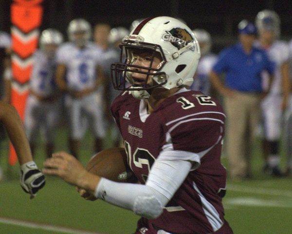 On the Gridiron: Goffstown football’s Moquin trying to just be himself