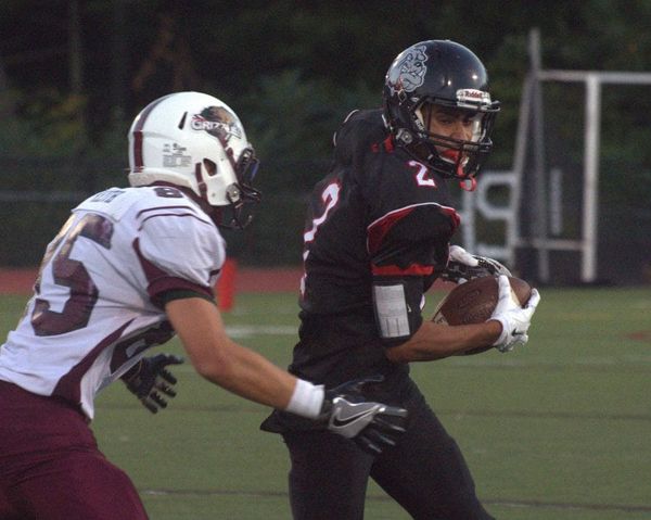 Bedford football learns from past special teams experiences against Goffstown
