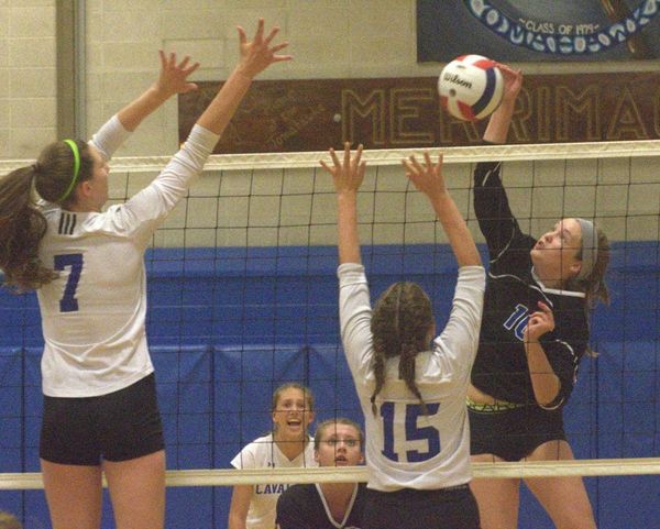 Hollis Brookline girls volleyball knocks off Merrimack