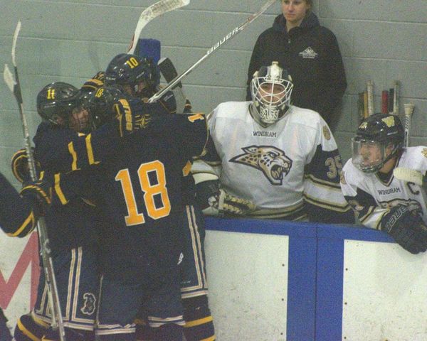 Bow boys hockey beats Windham on late power play goal