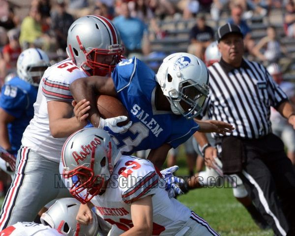 Sibanda, Salem football win showdown with Pinkerton