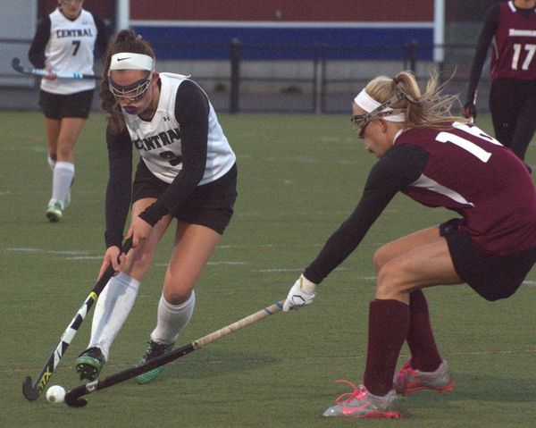 Field Hockey Notebook: Manchester Central picking up momentum